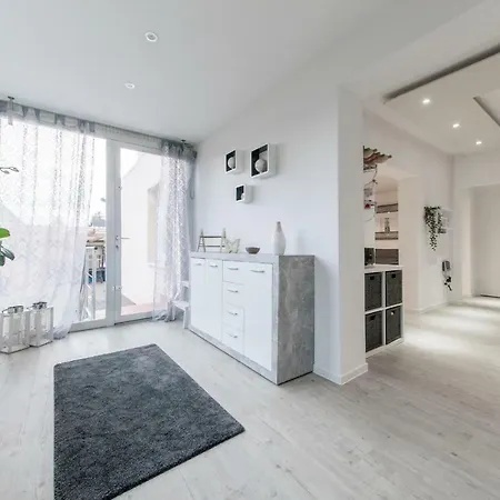 Id 6536 | Private House